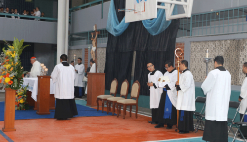 Eucaristía bodas de oro IAJC