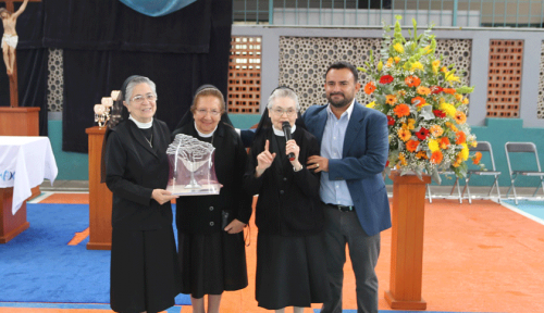 Eucaristía bodas de oro IAJC