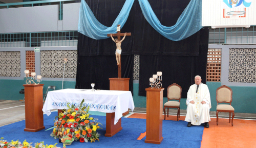 Eucaristía bodas de oro IAJC