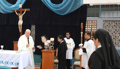 Eucaristía bodas de oro IAJC